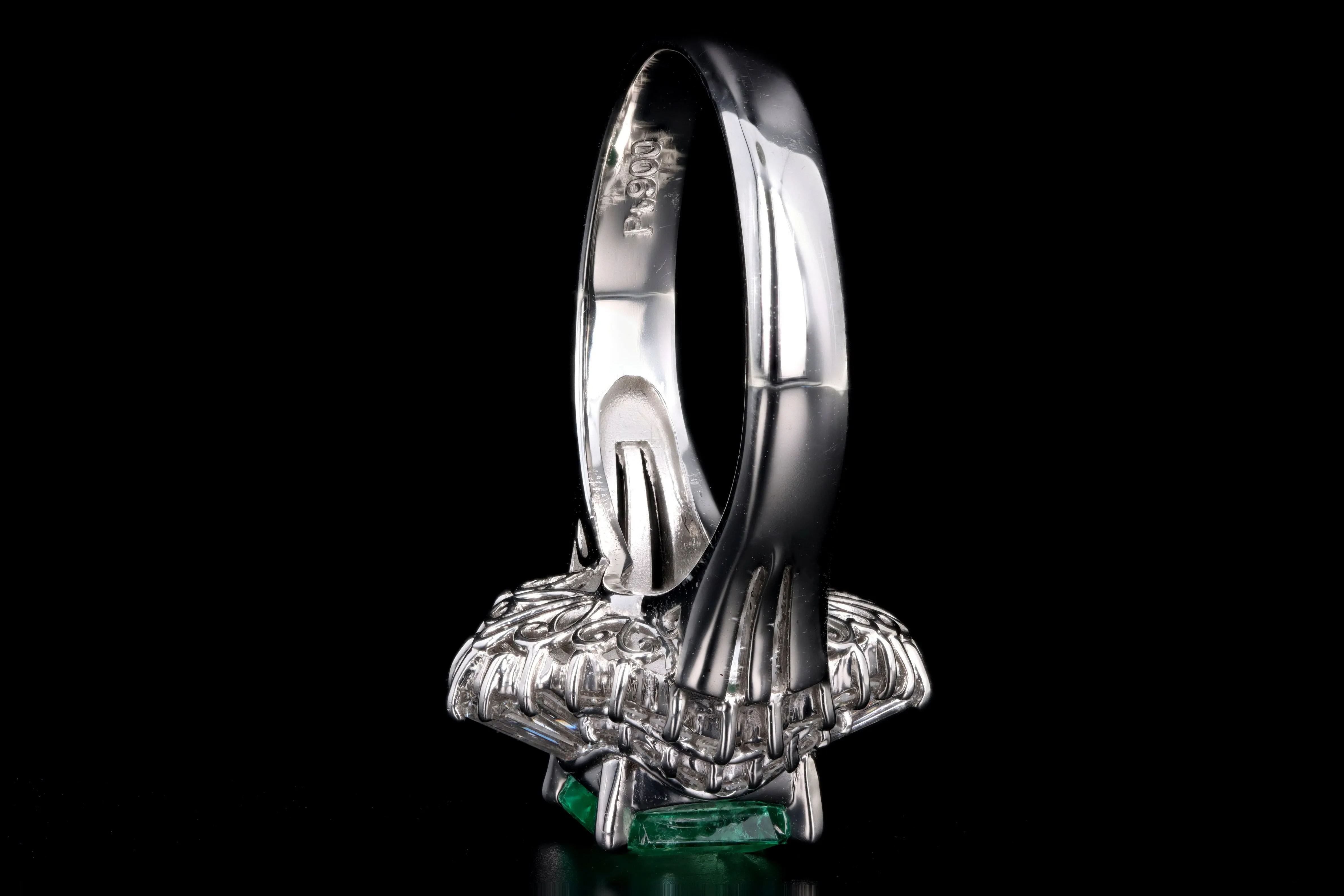 Retro Platinum 1.28 Carat Emerald & Diamond Fan Ring