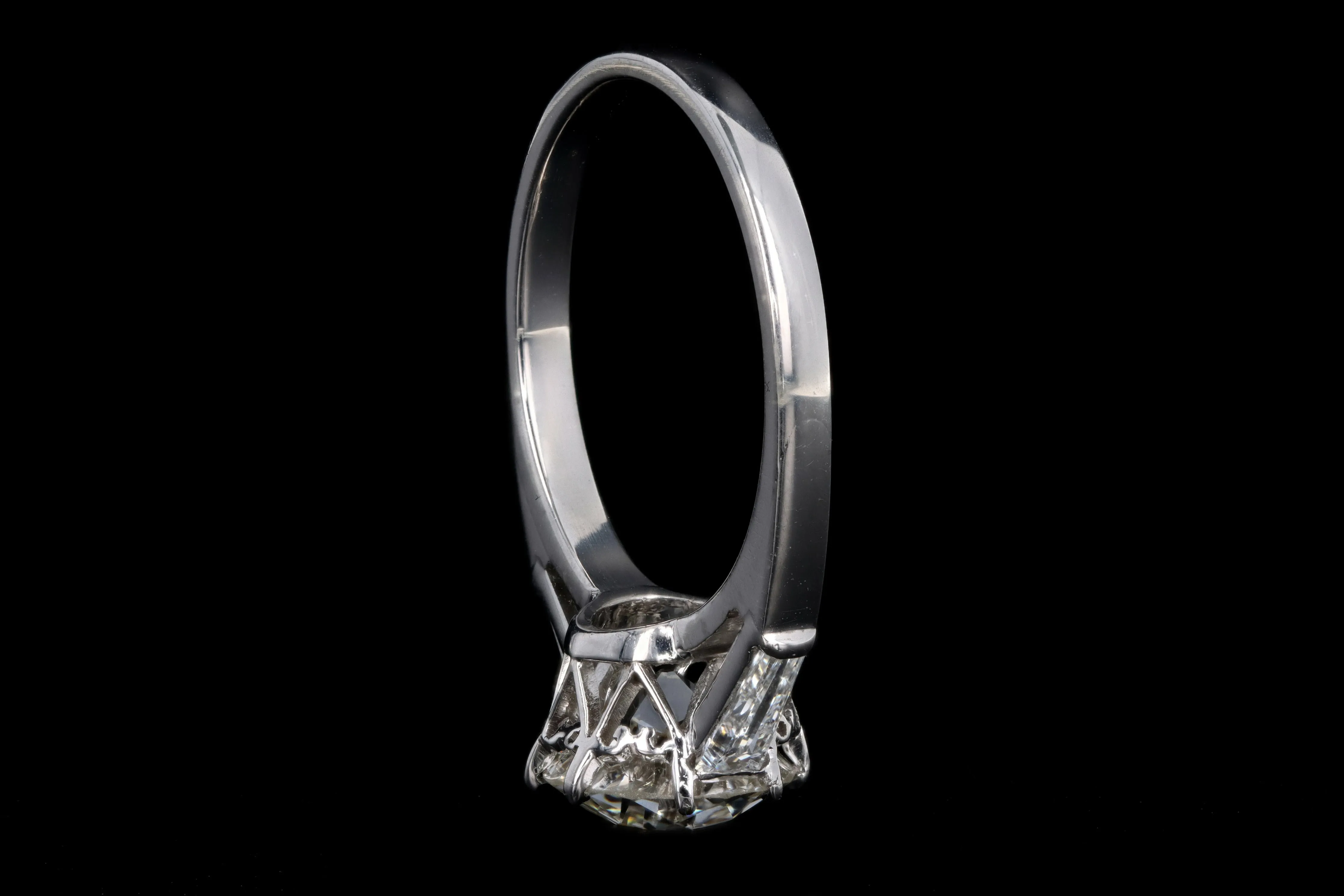 Retro Platinum 1.52 Carat Old European Cut Diamond & Tapered Baguette Diamond Engagement Ring