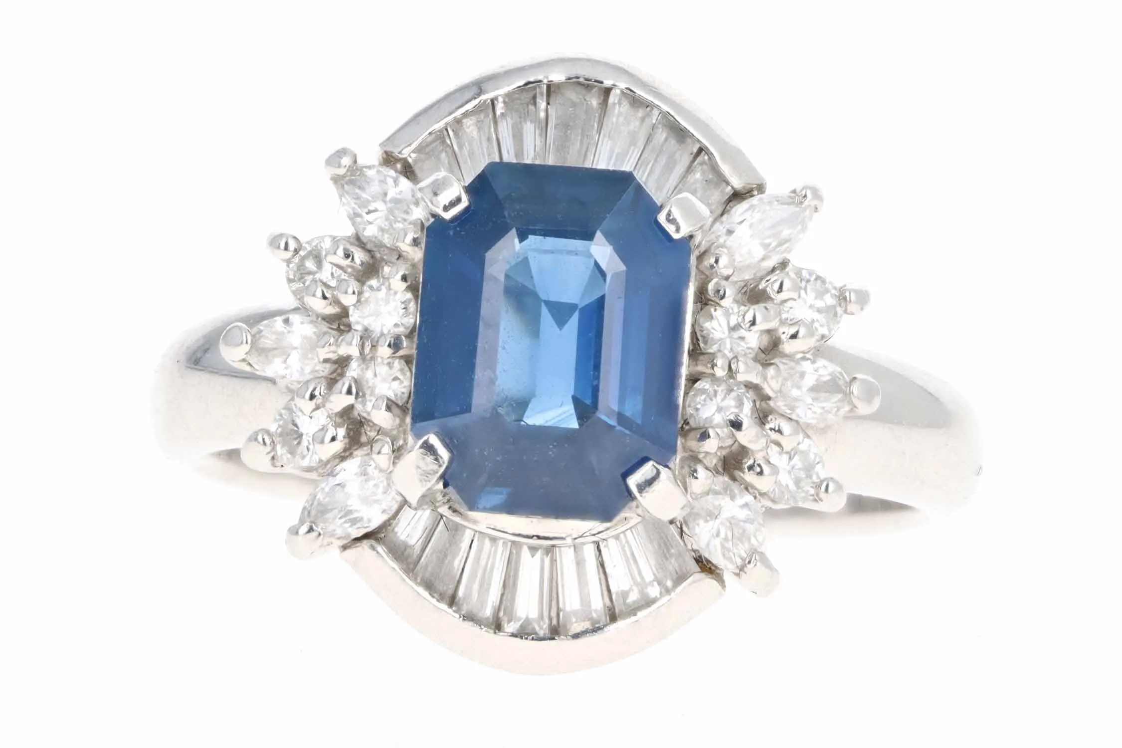 Retro Platinum 1.72 Carat Natural Sapphire & Baguette Diamond Ballerina Ring