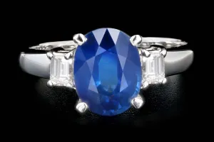 Retro Platinum 2.15 Carat Thailand Natural Royal Blue Sapphire and Diamond Ring