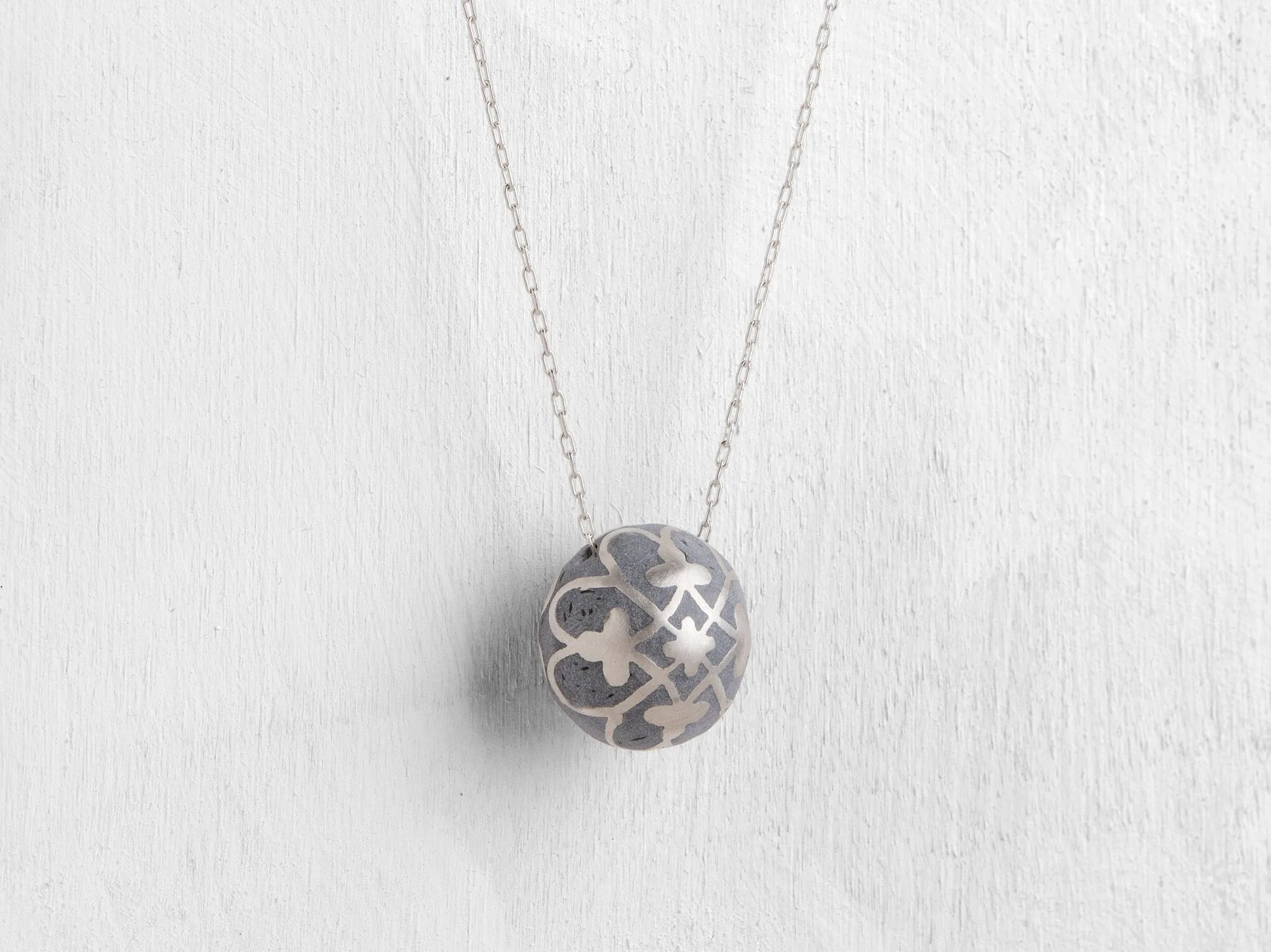 Silver & Concrete Pattern Ball Necklace