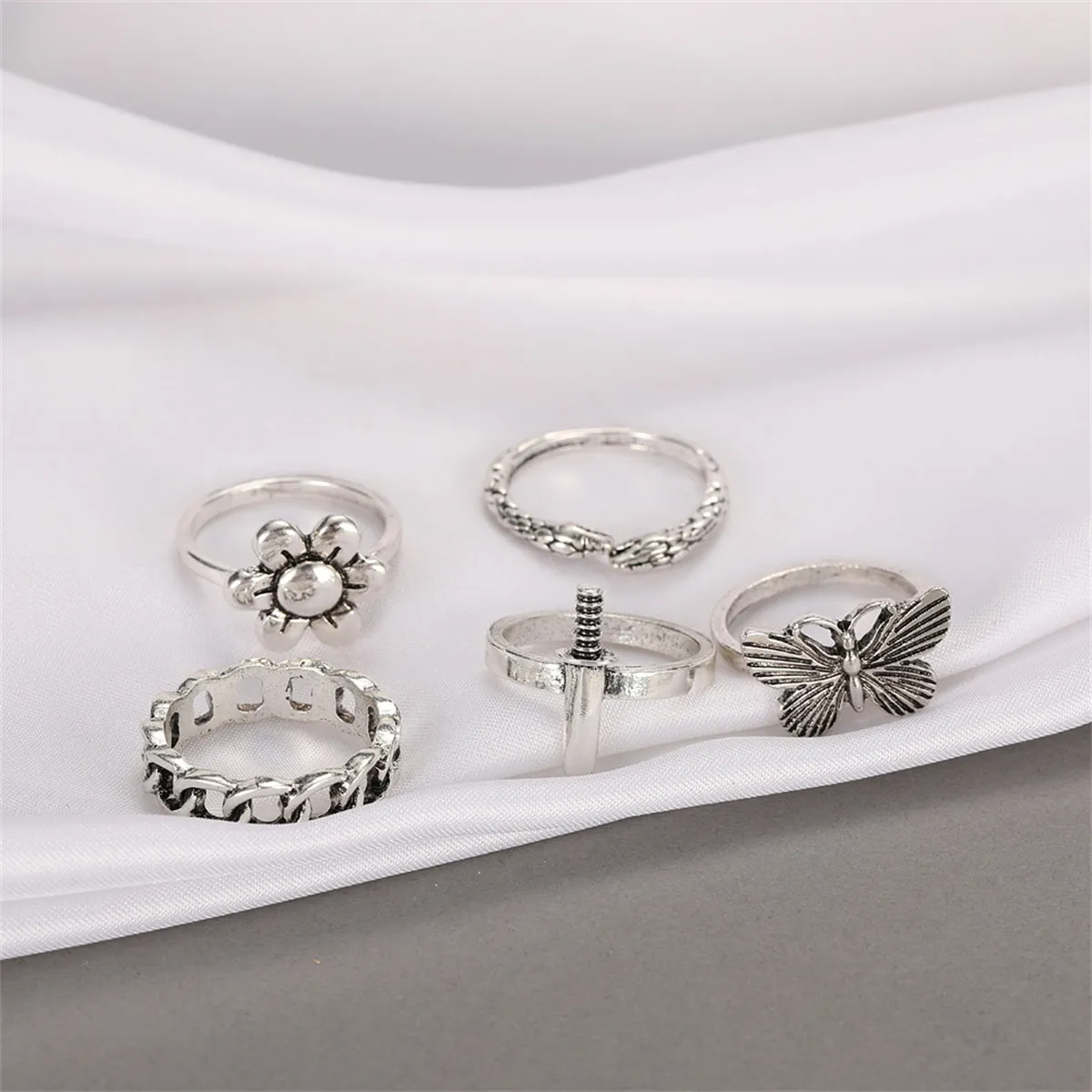 Silver-Plated Butterfly Snake Flower Ring Set