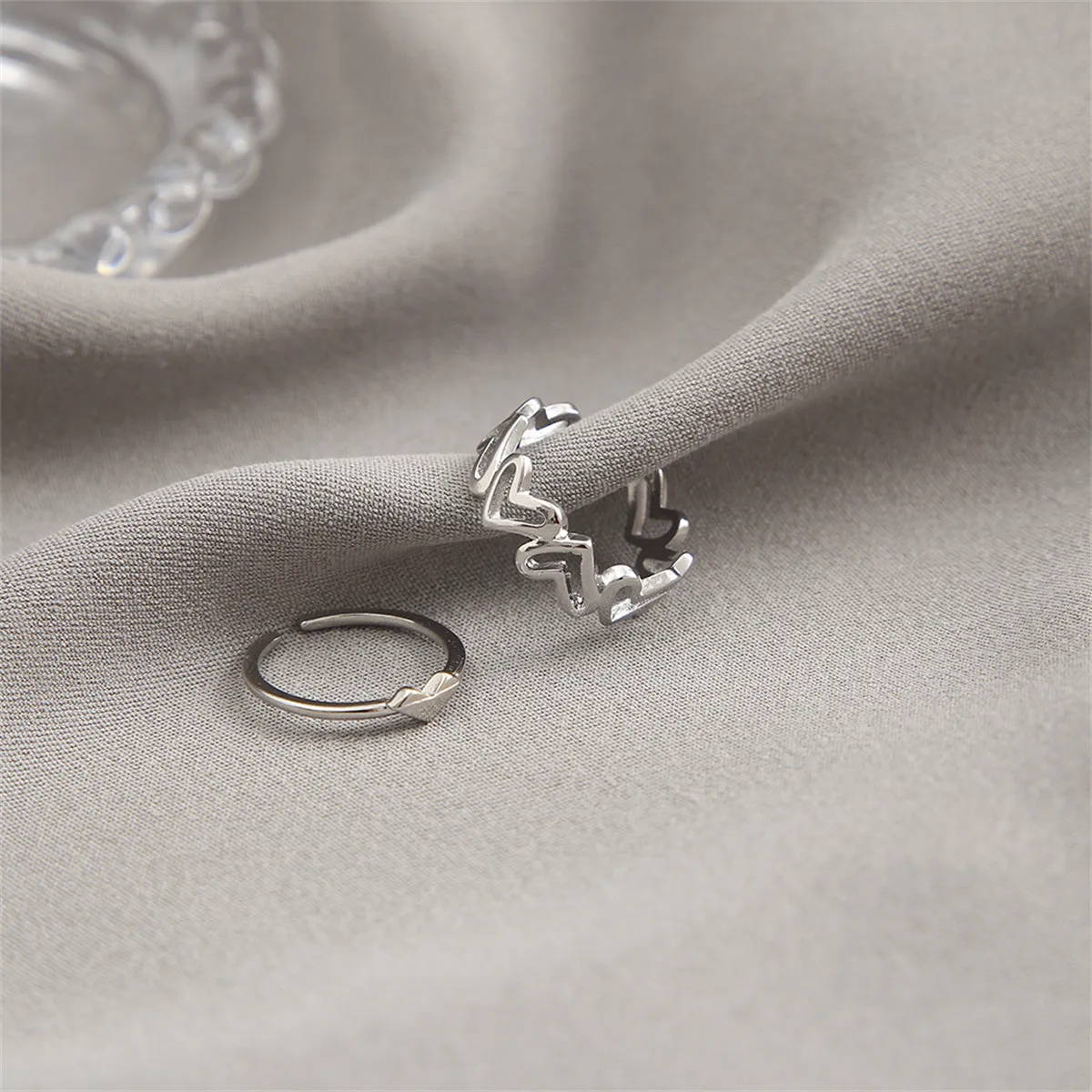 Silver-Plated Openwork Heart Ring Set