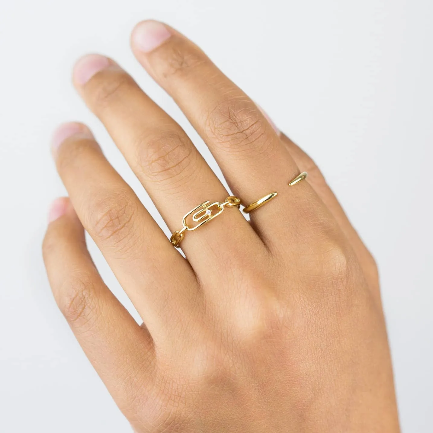 Solid Claw Ring