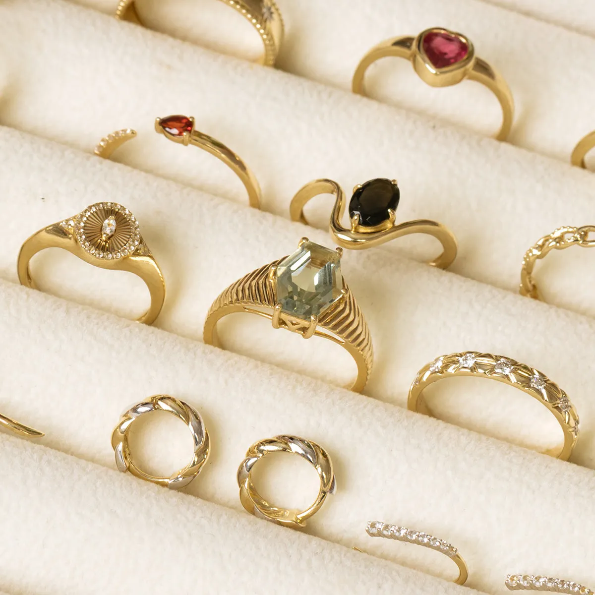 Solid Gold Green Amethyst Bold Chevron Ring