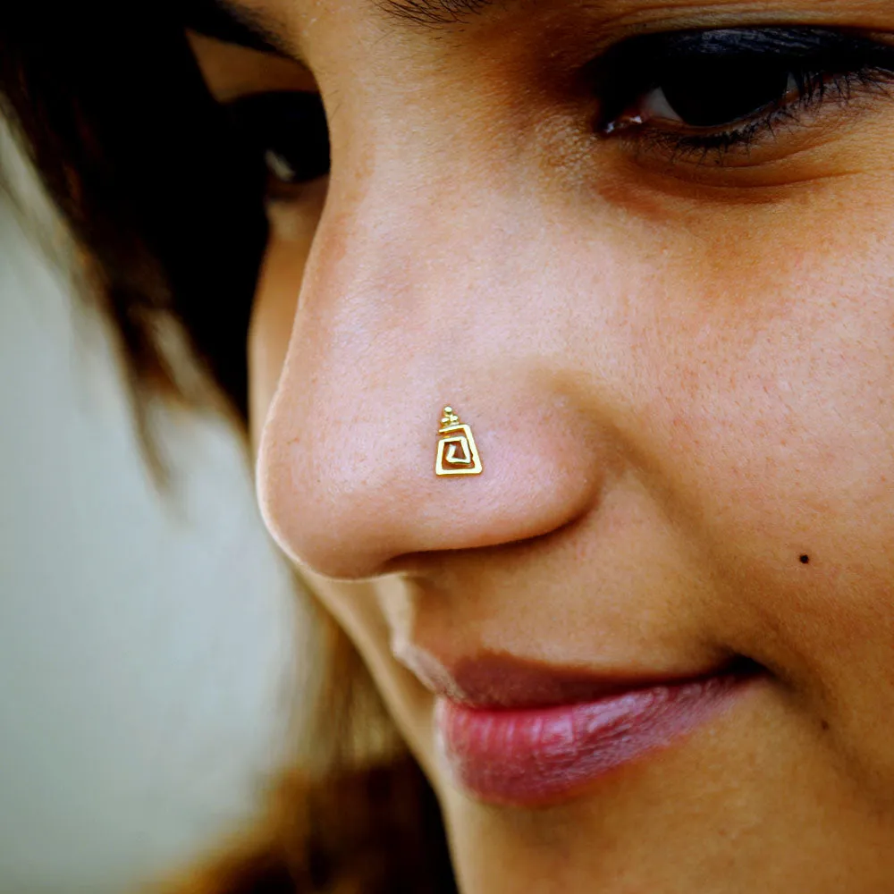 Spiral Trapezium Piercing Stud