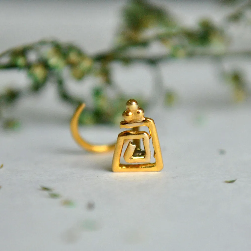 Spiral Trapezium Piercing Stud