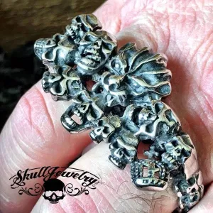 'Stand Back ' DOUBLE Skull Ring (265)