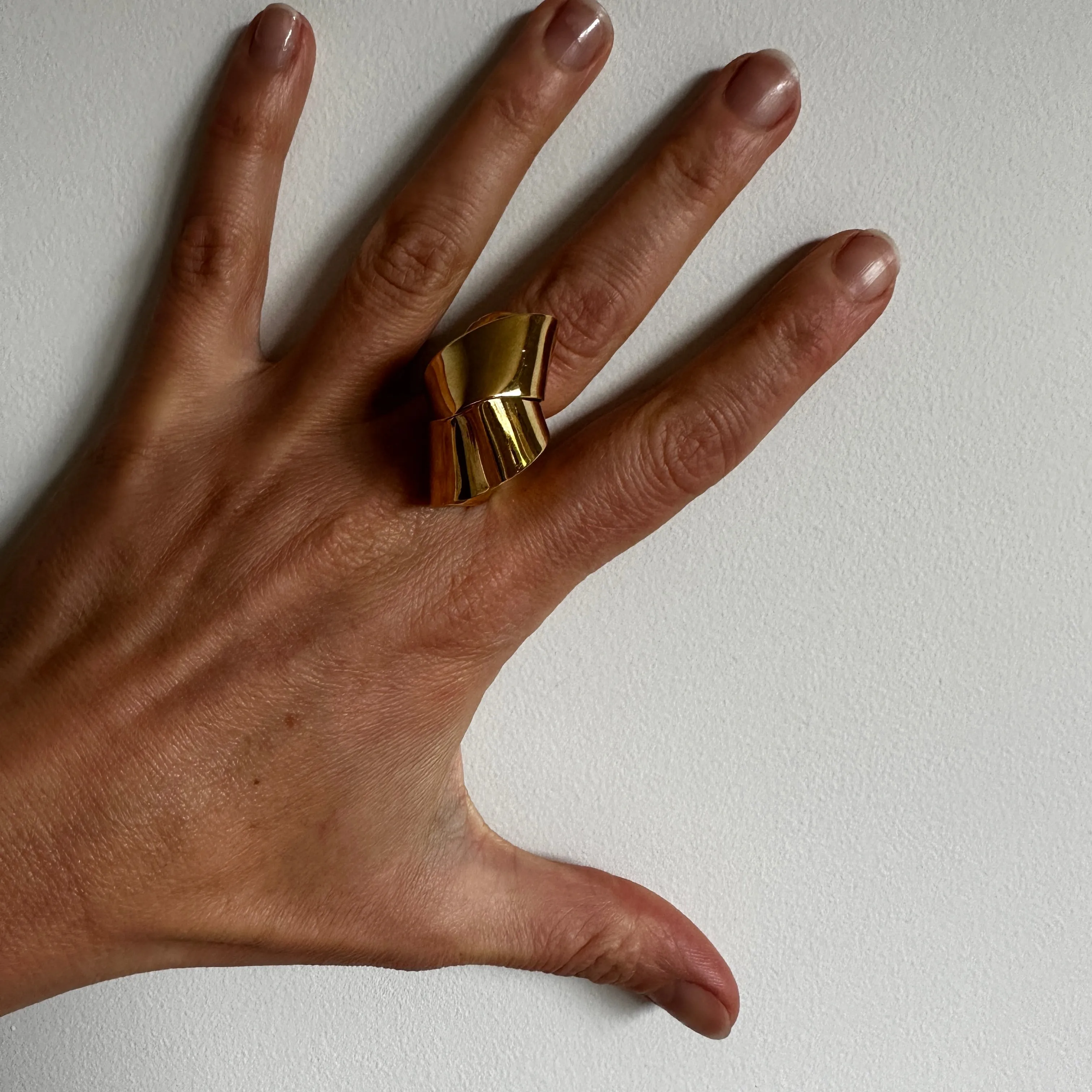 Tied Ring