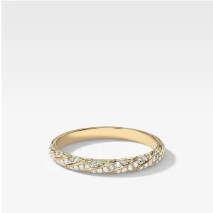 Twisted Pavé Wedding Band