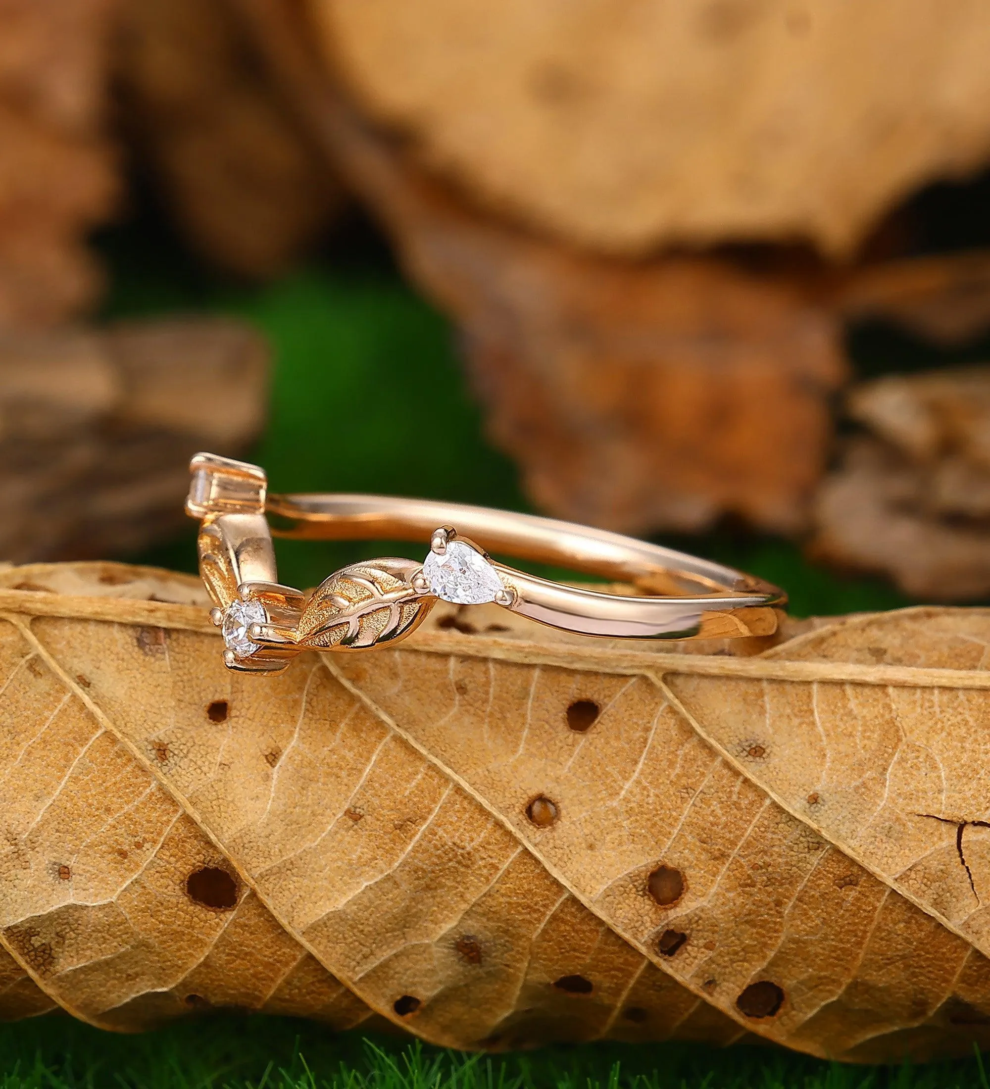 Vintage moissanite curved wedding band chevron rose gold leaf ring  art deco stacking rings
