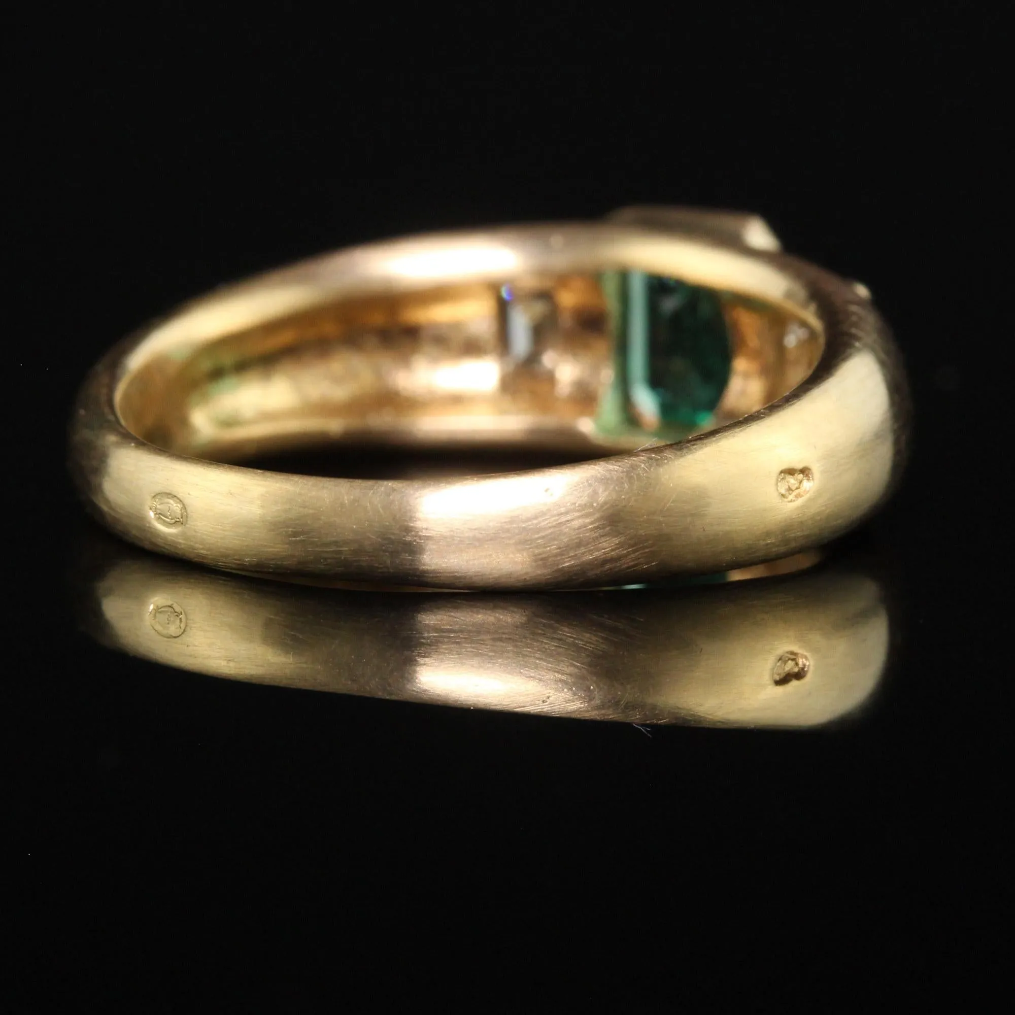 Vintage Retro French 18K Yellow Gold Colombian Emerald Diamond Three Stone Ring